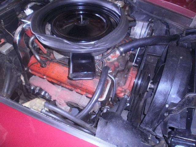 Unknown-Corvette-1974-Medium-Red-Metallic-Silver-Leather-1