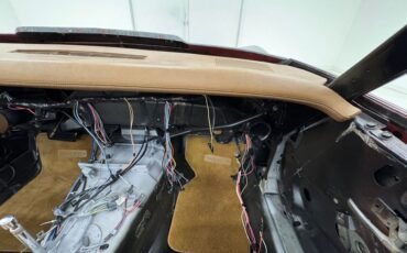 Unknown-Corvette-1974-Primer-Gray-Medium-Saddle-20