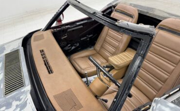 Unknown-Corvette-1974-Primer-Gray-Medium-Saddle-34