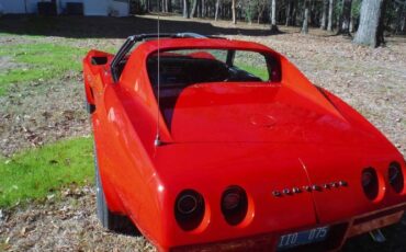 Unknown-Corvette-1974-Red-6