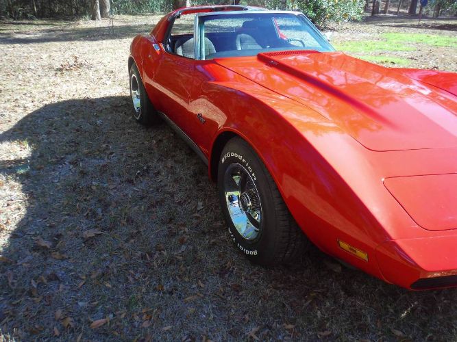 Unknown-Corvette-1974-Red-8