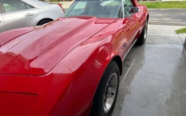 Unknown-Corvette-1974-Red-8