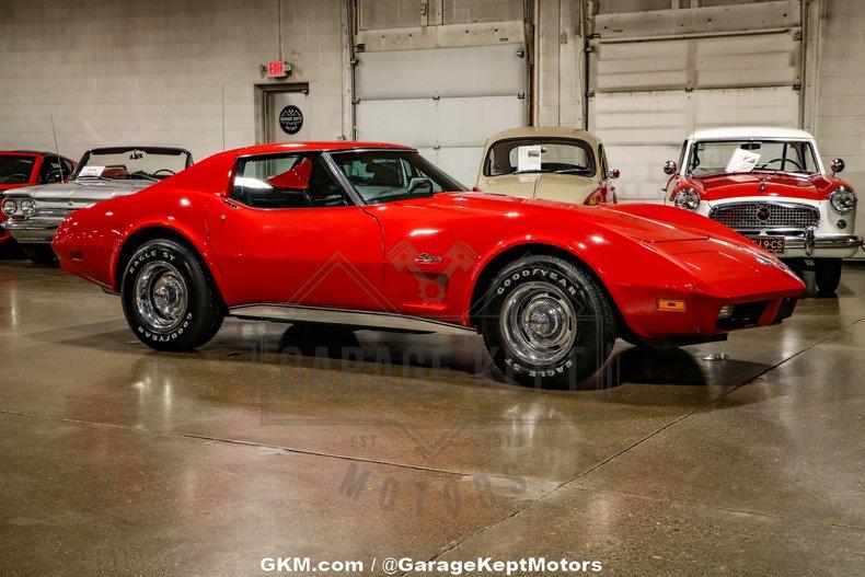 Unknown-Corvette-1974-Red-Black-2