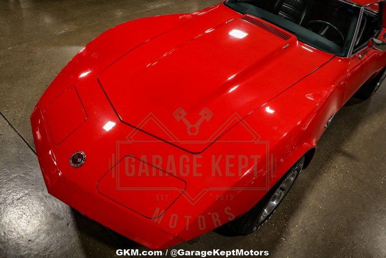 Unknown-Corvette-1974-Red-Black-35