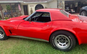 Unknown-Corvette-1974-Red-Black-4