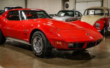 Unknown-Corvette-1974-Red-Black-4