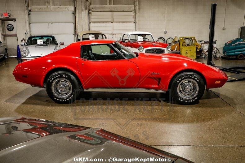 Unknown-Corvette-1974-Red-Black-47