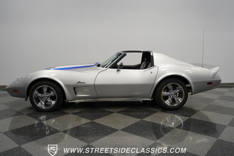 Unknown-Corvette-1974-Silver-Black-16