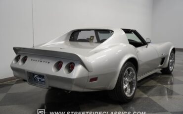 Unknown-Corvette-1974-Silver-Black-20