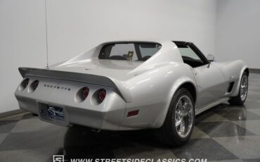 Unknown-Corvette-1974-Silver-Black-32