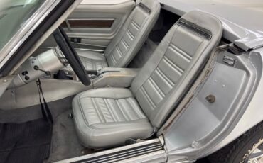 Unknown-Corvette-1974-Silver-Mist-Metallic-Silver-48