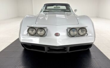 Unknown-Corvette-1974-Silver-Mist-Metallic-Silver-7
