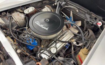 Unknown-Corvette-1974-Silver-Mist-Metallic-Silver-9