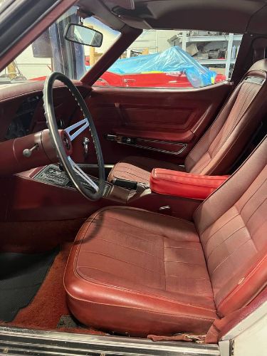 Unknown-Corvette-1974-White-18