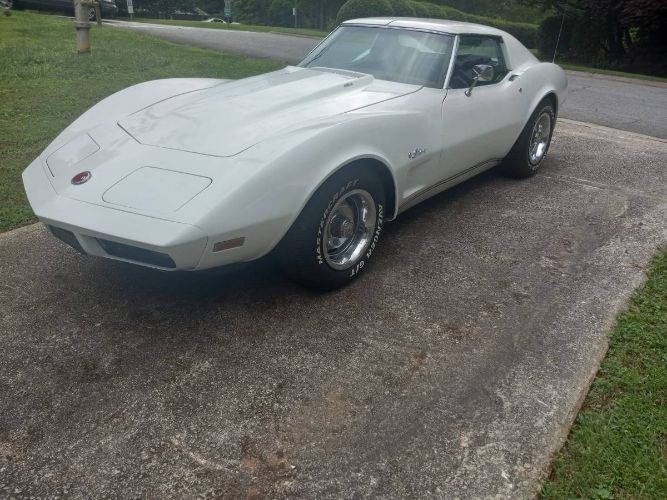Unknown-Corvette-1974-White-19