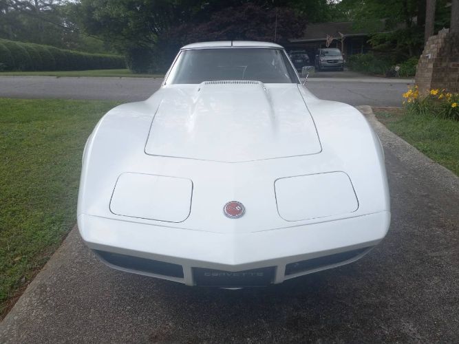 Unknown-Corvette-1974-White-22