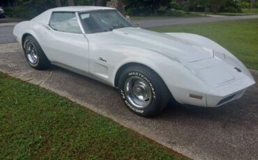 Unknown-Corvette-1974-White