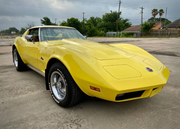 Unknown-Corvette-1974-Yellow-14