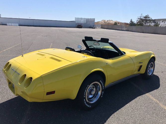 Unknown-Corvette-1974-Yellow-15