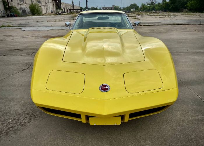 Unknown-Corvette-1974-Yellow-2