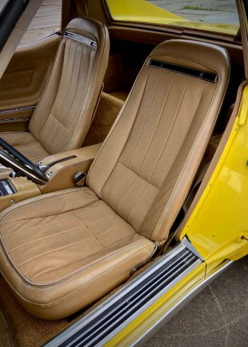 Unknown-Corvette-1974-Yellow-21