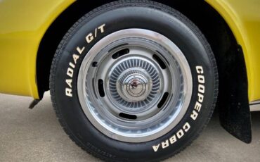 Unknown-Corvette-1974-Yellow