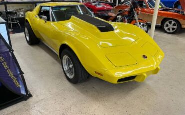 Unknown-Corvette-1975