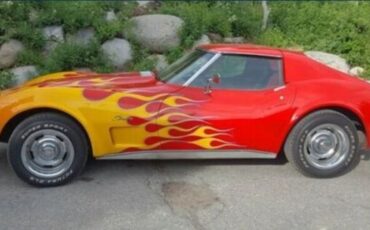 Unknown-Corvette-1975-2