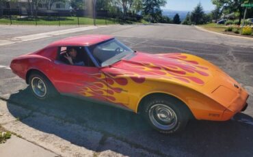 Unknown-Corvette-1975-4