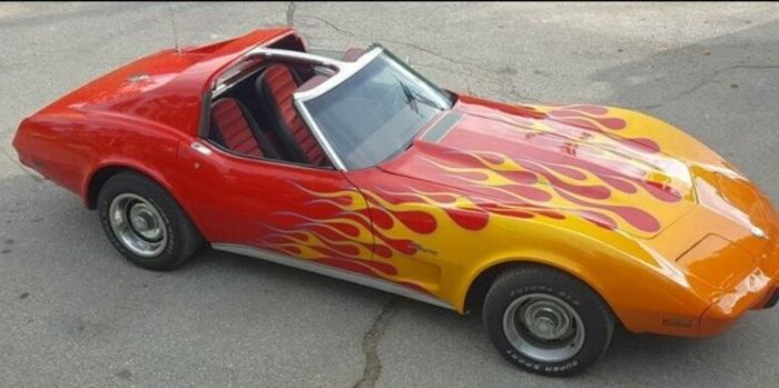 Unknown-Corvette-1975-5