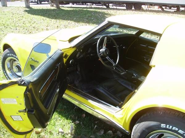 Unknown-Corvette-1975-9