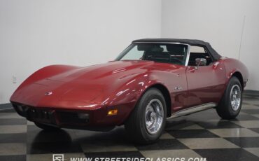 Unknown-Corvette-1975-Dark-Red-Metallic-Black-11