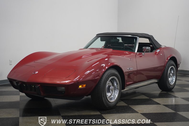Unknown-Corvette-1975-Dark-Red-Metallic-Black-11