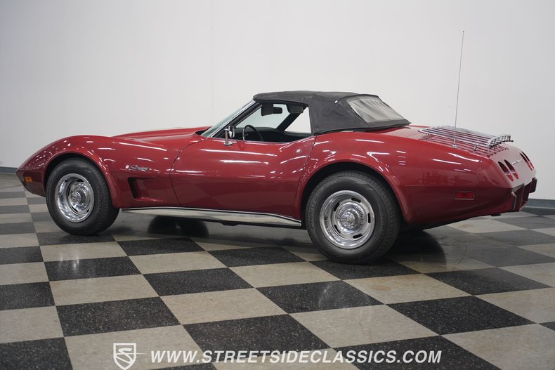 Unknown-Corvette-1975-Dark-Red-Metallic-Black-15