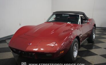 Unknown-Corvette-1975-Dark-Red-Metallic-Black-26