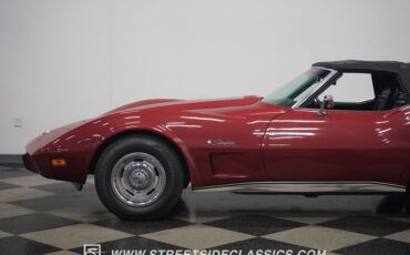 Unknown-Corvette-1975-Dark-Red-Metallic-Black-31
