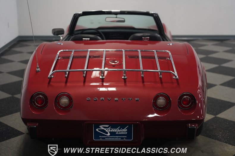 Unknown-Corvette-1975-Dark-Red-Metallic-Black-33