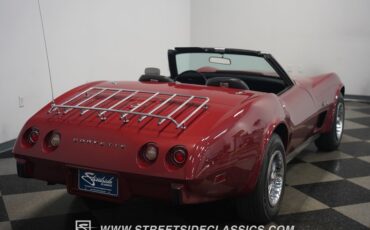 Unknown-Corvette-1975-Dark-Red-Metallic-Black-34