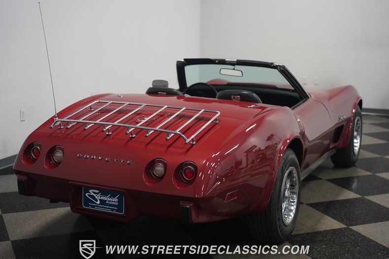 Unknown-Corvette-1975-Dark-Red-Metallic-Black-34