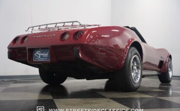 Unknown-Corvette-1975-Dark-Red-Metallic-Black-36