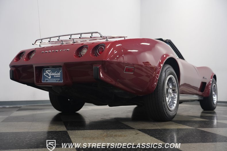 Unknown-Corvette-1975-Dark-Red-Metallic-Black-36