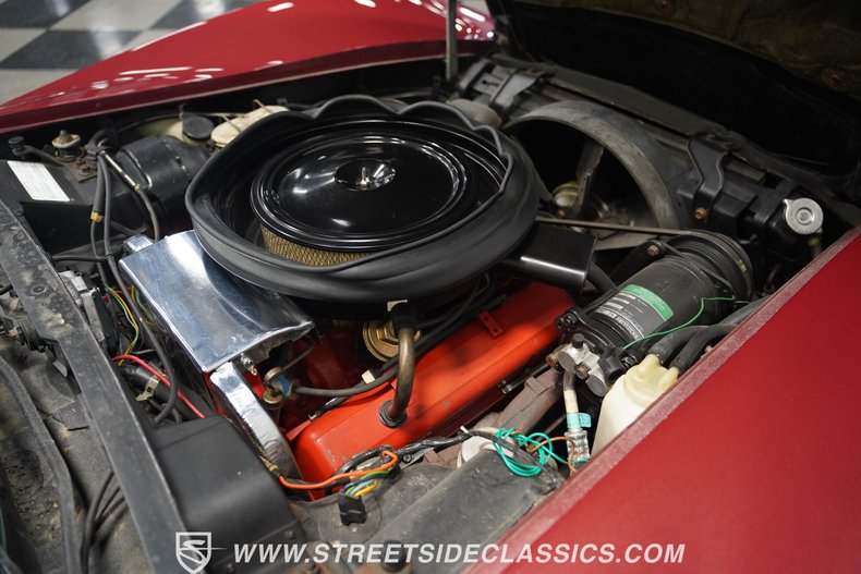 Unknown-Corvette-1975-Dark-Red-Metallic-Black-41