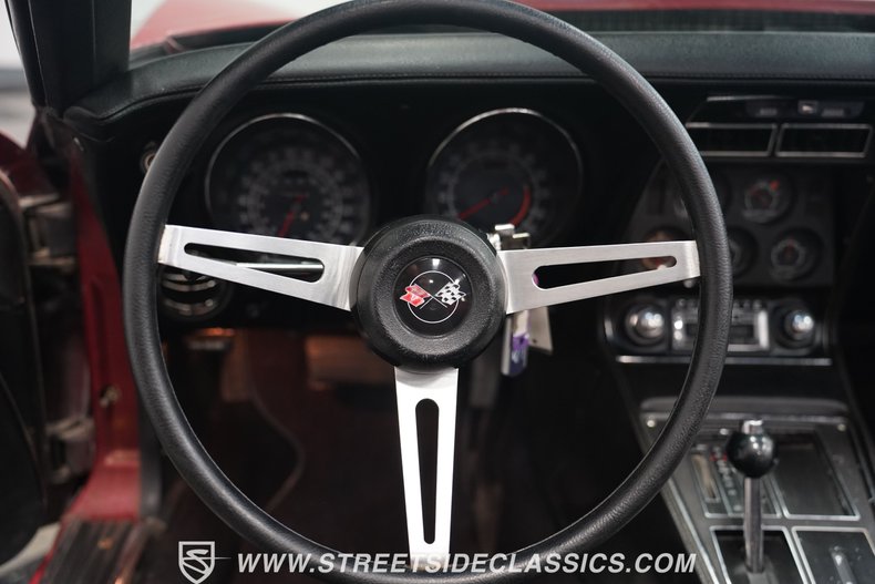 Unknown-Corvette-1975-Dark-Red-Metallic-Black-48