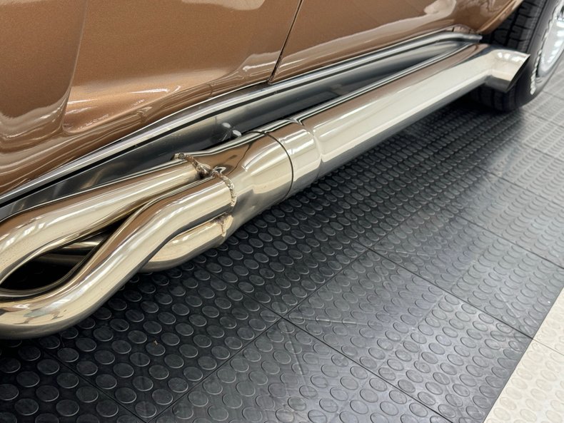 Unknown-Corvette-1975-Medium-Saddle-Metall-Medium-Saddle-10