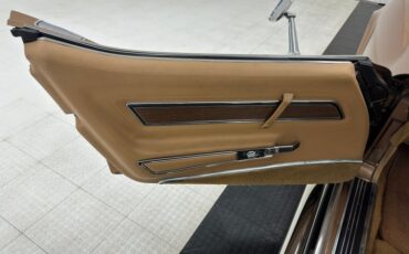 Unknown-Corvette-1975-Medium-Saddle-Metall-Medium-Saddle-34