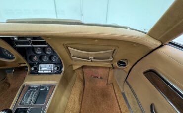Unknown-Corvette-1975-Medium-Saddle-Metall-Medium-Saddle-45