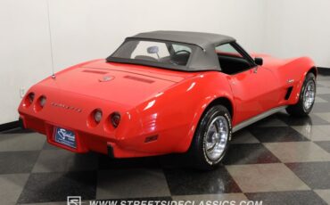 Unknown-Corvette-1975-Red-Black-11