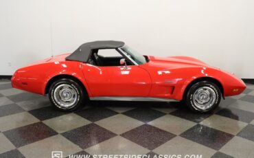 Unknown-Corvette-1975-Red-Black-13