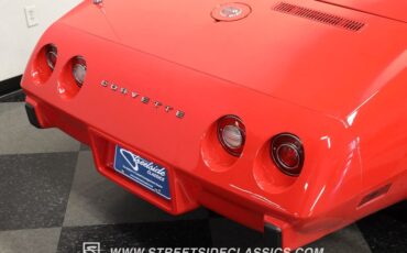 Unknown-Corvette-1975-Red-Black-28