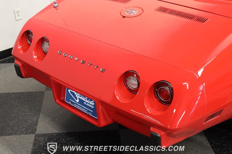 Unknown-Corvette-1975-Red-Black-28